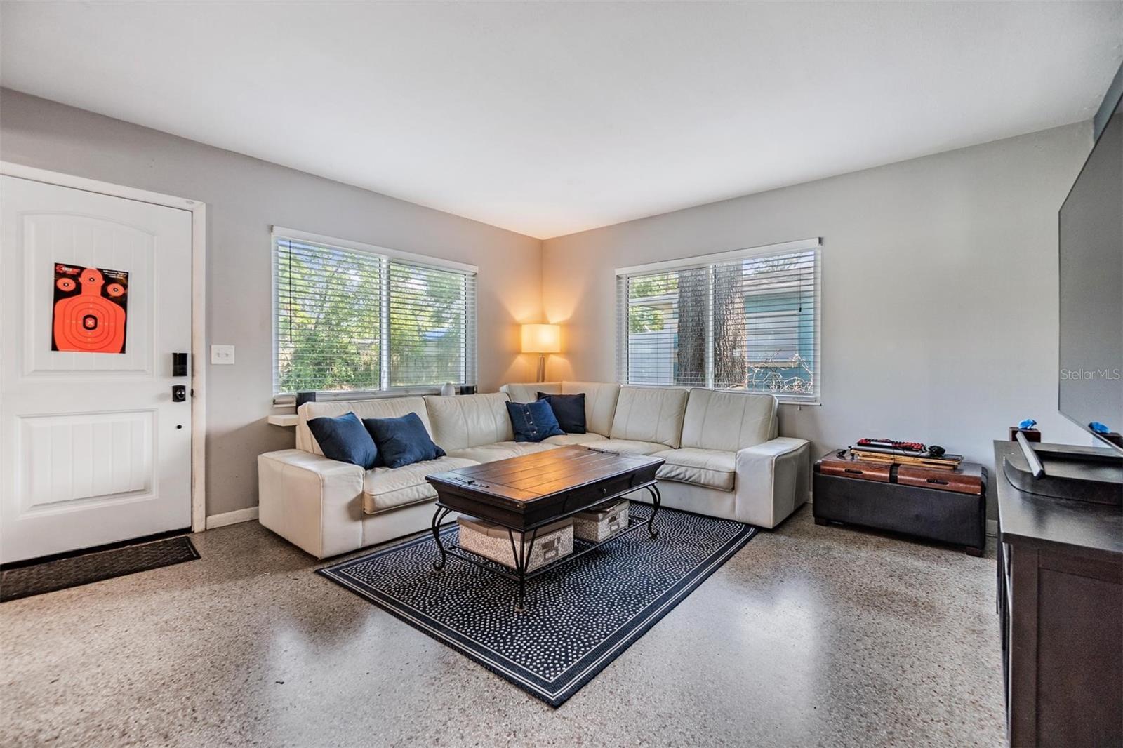 2808 W LAKE AVE, TAMPA, FL — photo 4