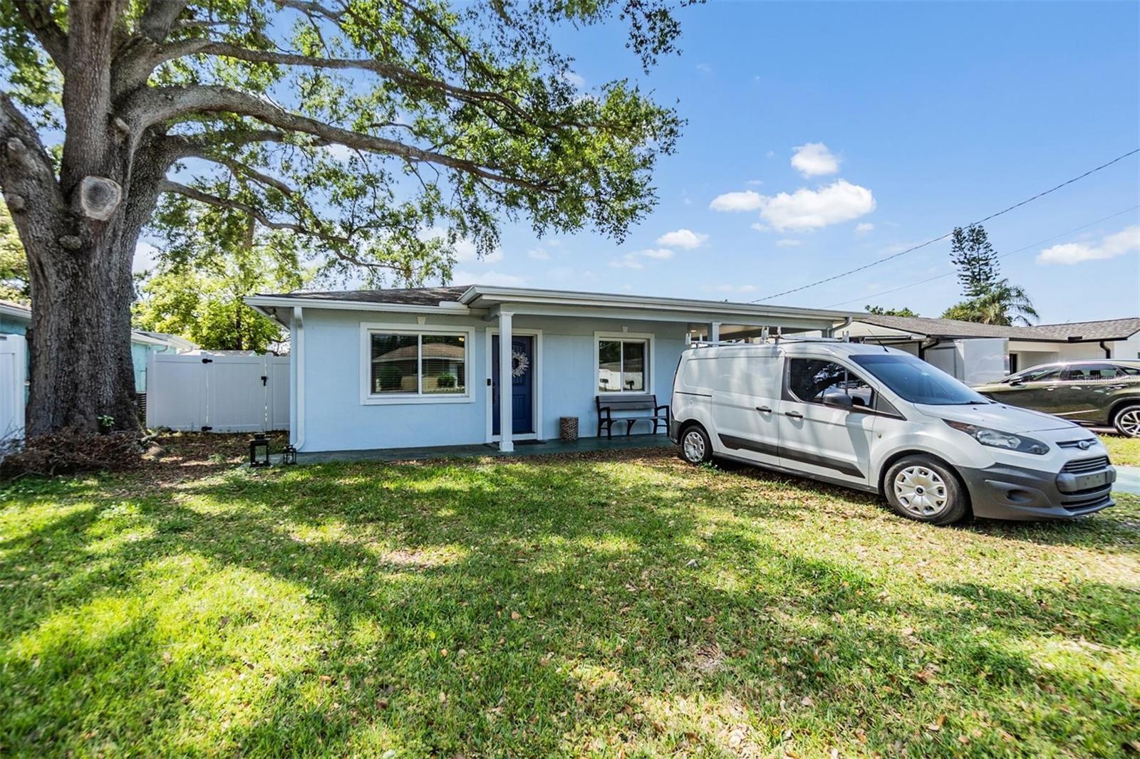2808 W LAKE AVE, TAMPA, FL — photo 43