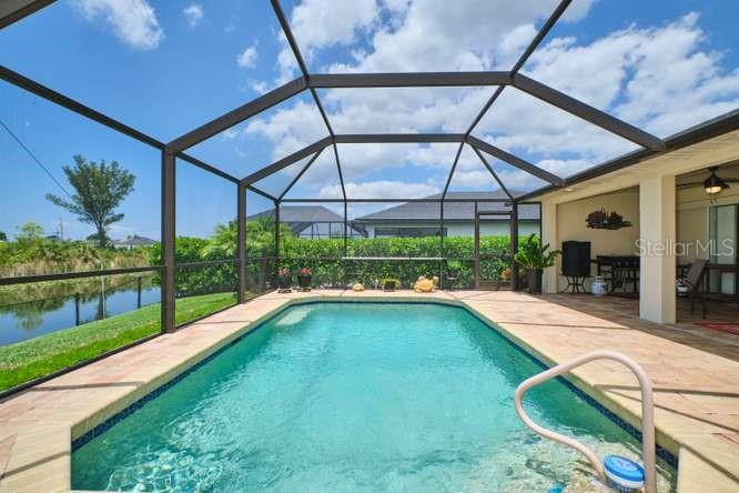 844 NE 6TH AVE, CAPE CORAL, FL — photo 2