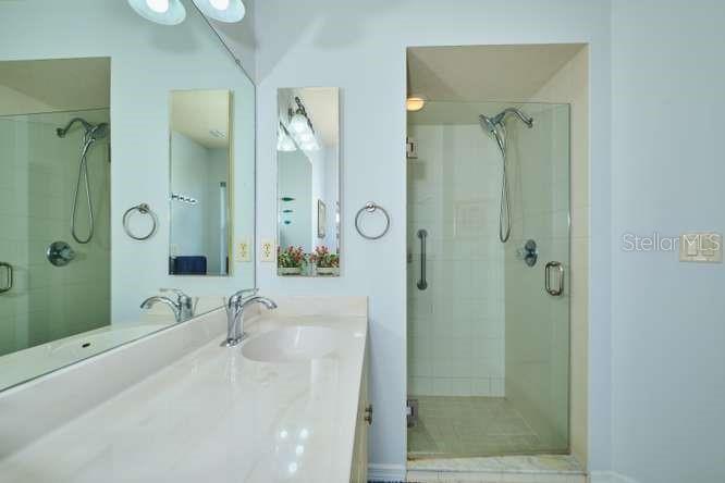 844 NE 6TH AVE, CAPE CORAL, FL — photo 13