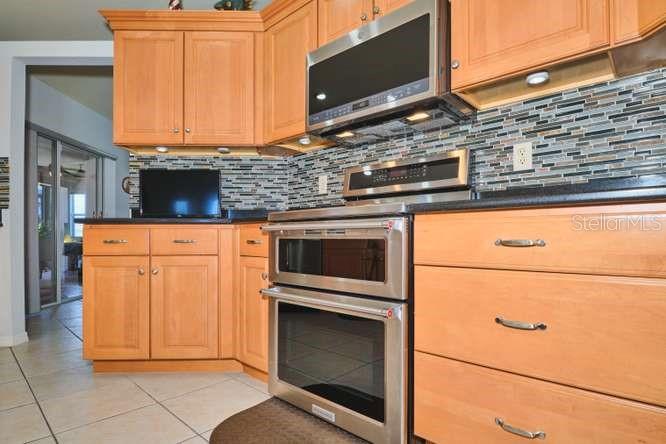 844 NE 6TH AVE, CAPE CORAL, FL — photo 18