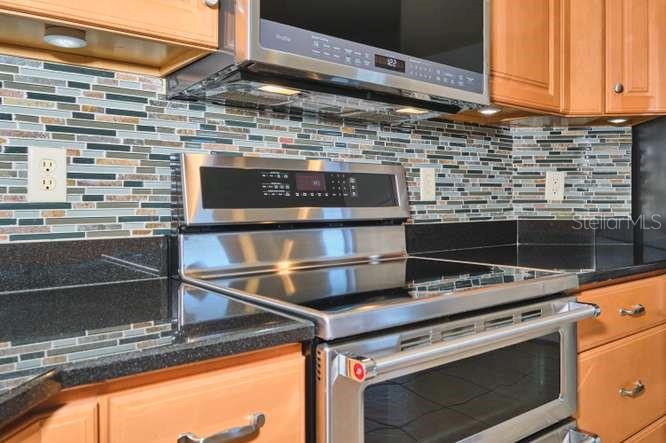 844 NE 6TH AVE, CAPE CORAL, FL — photo 22