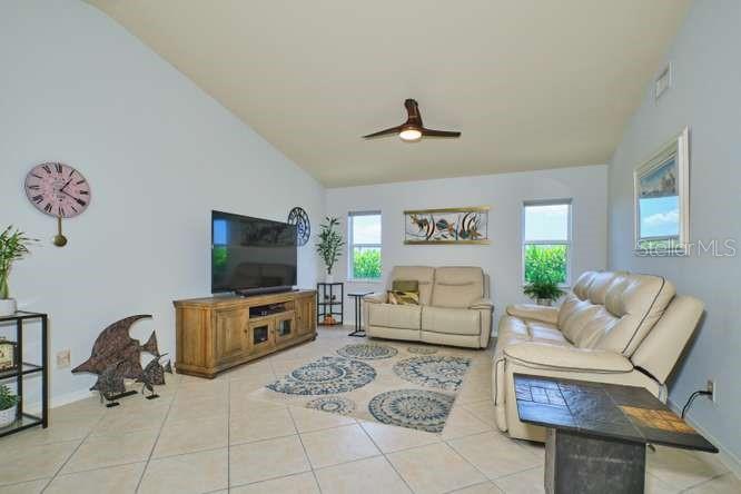 844 NE 6TH AVE, CAPE CORAL, FL — photo 29