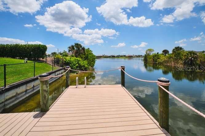 844 NE 6TH AVE, CAPE CORAL, FL — photo 57