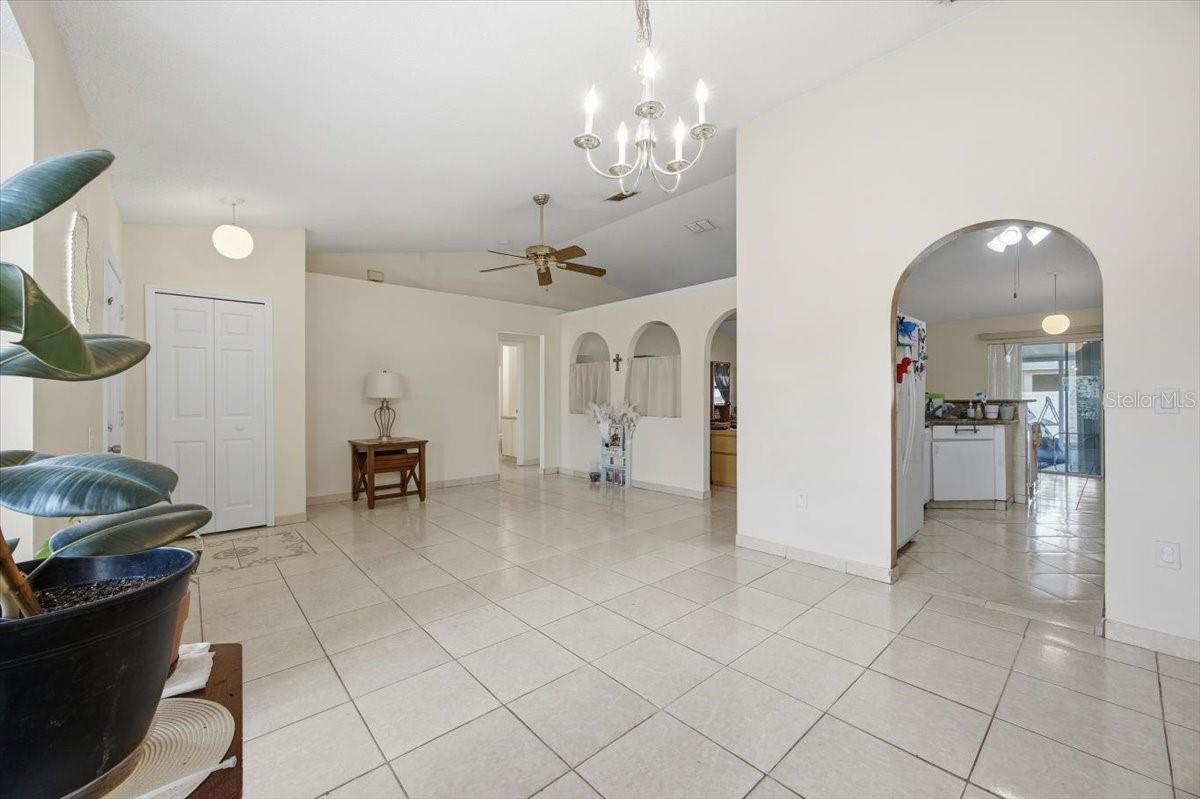 182 BIRMINGHAM DR, KISSIMMEE, FL — photo 7