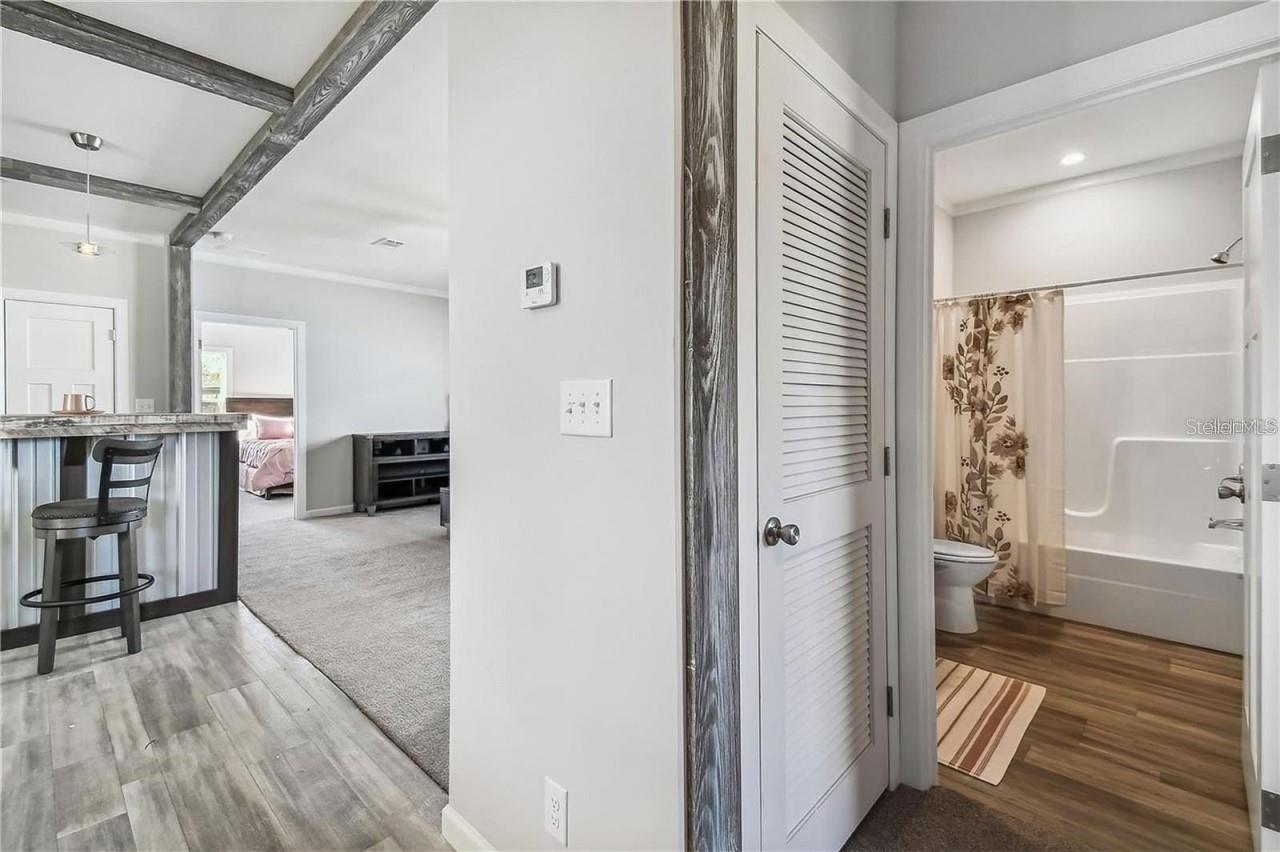 10029 HAMP DR, DADE CITY, FL — photo 23
