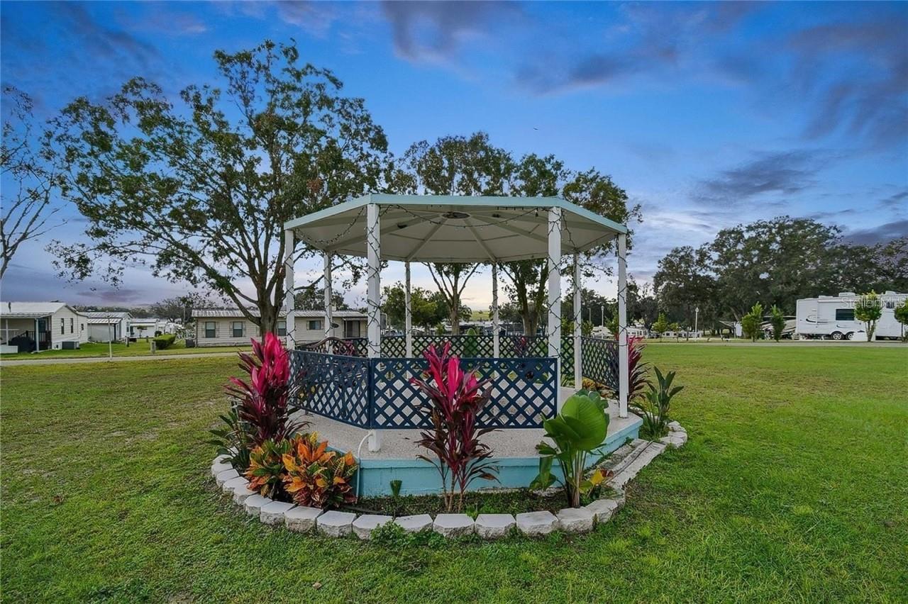 10029 HAMP DR, DADE CITY, FL — photo 36