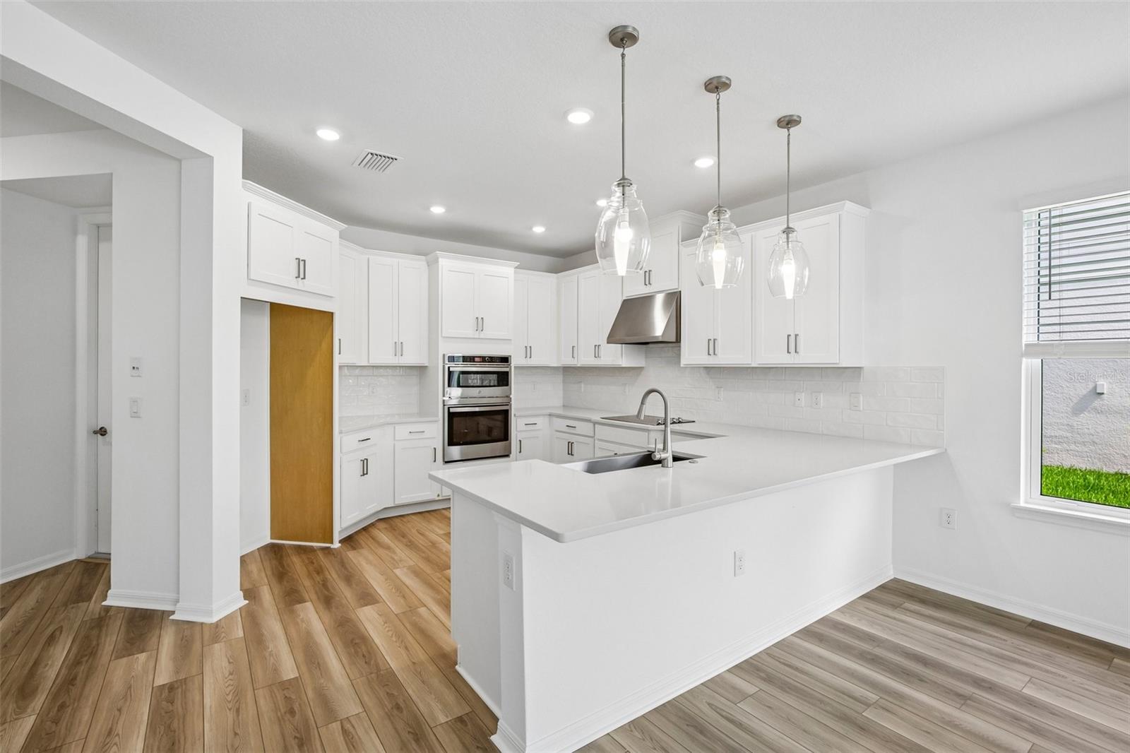 7012 FOXBORO WAY, NOKOMIS, FL — photo 3