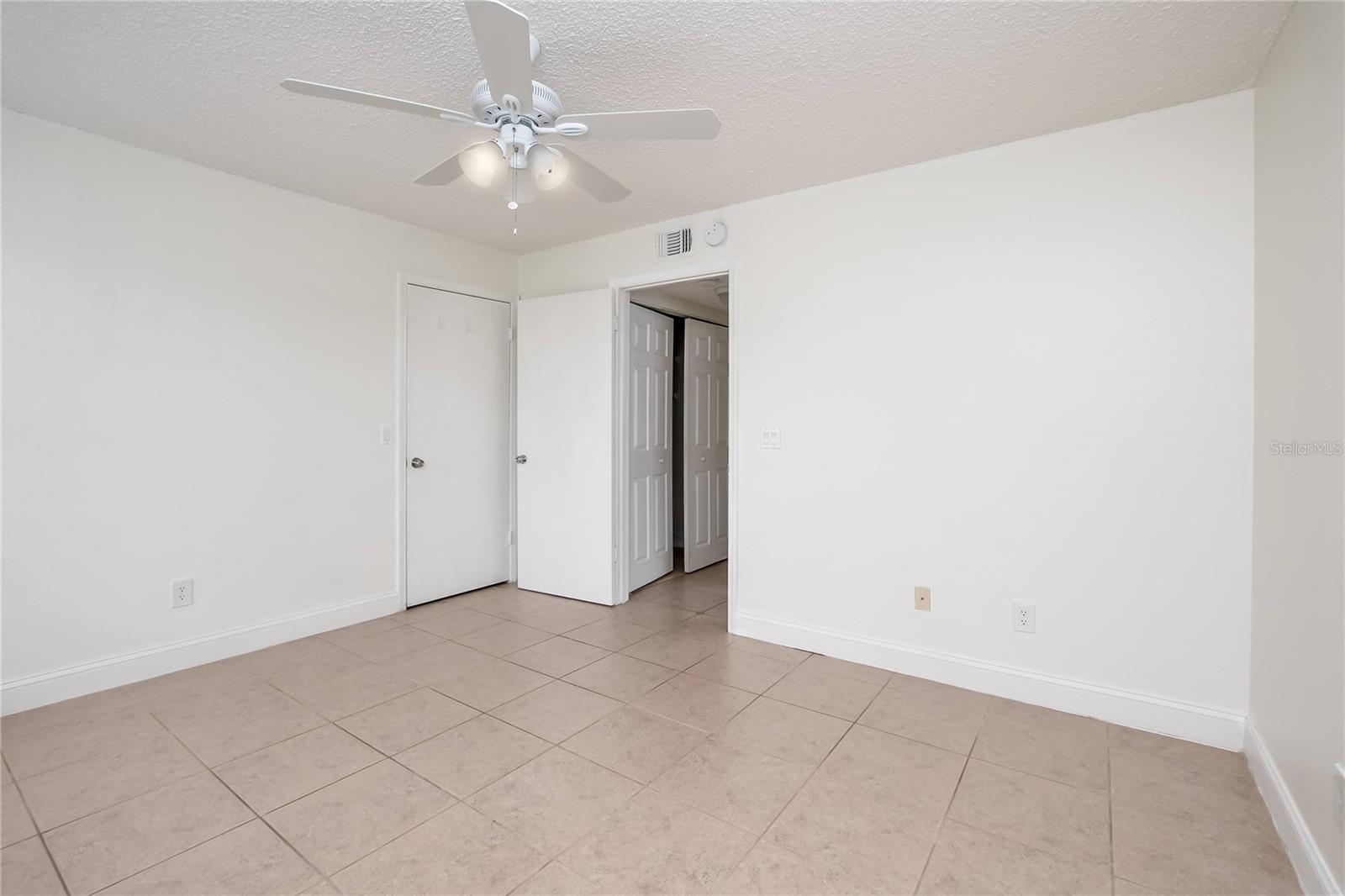 4528 COMMANDER DR #2011, ORLANDO, FL — photo 20