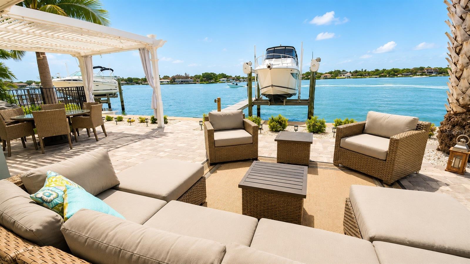 526 20TH AVE, INDIAN ROCKS BEACH, FL — photo 22