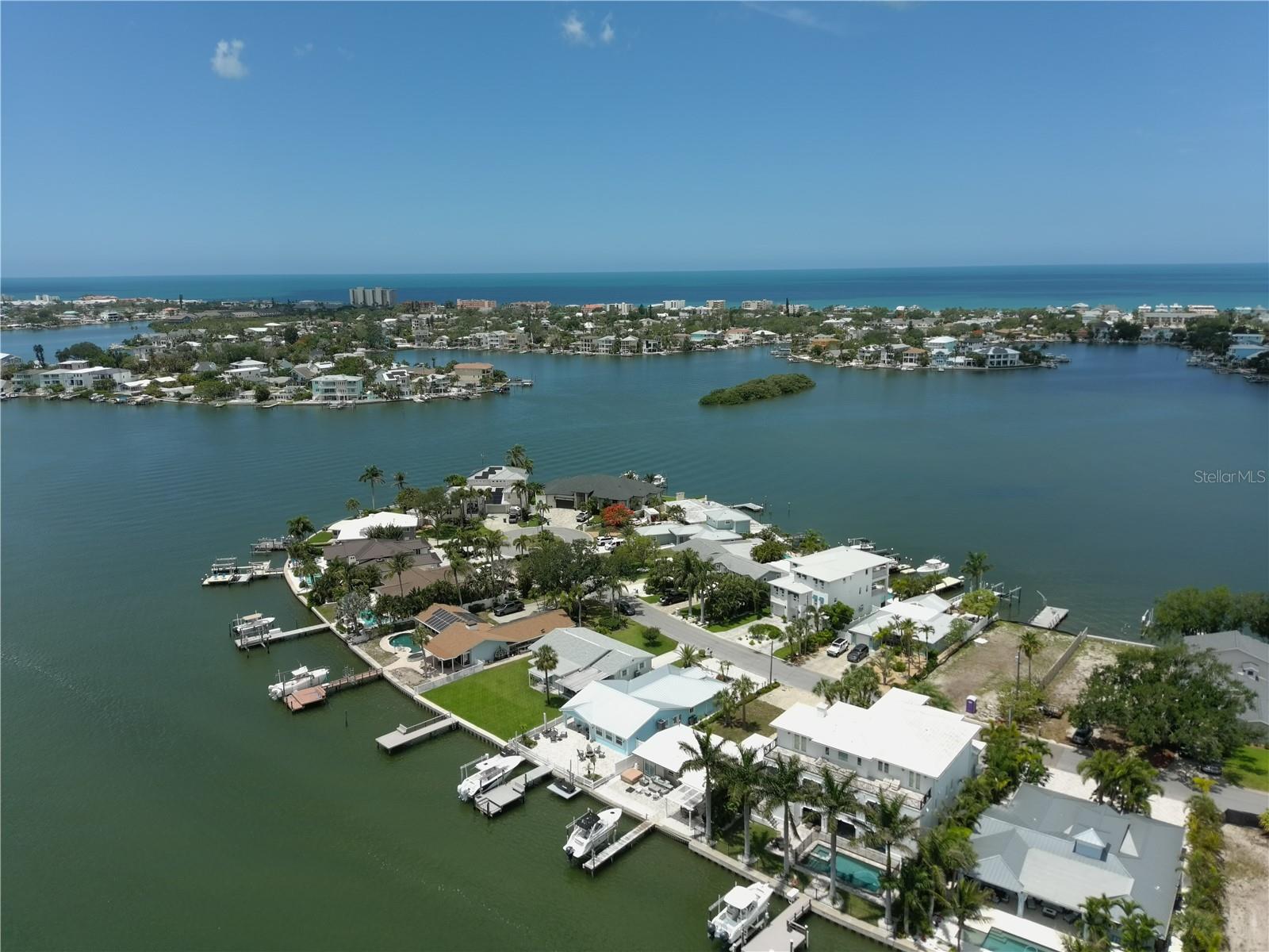 526 20TH AVE, INDIAN ROCKS BEACH, FL — photo 27