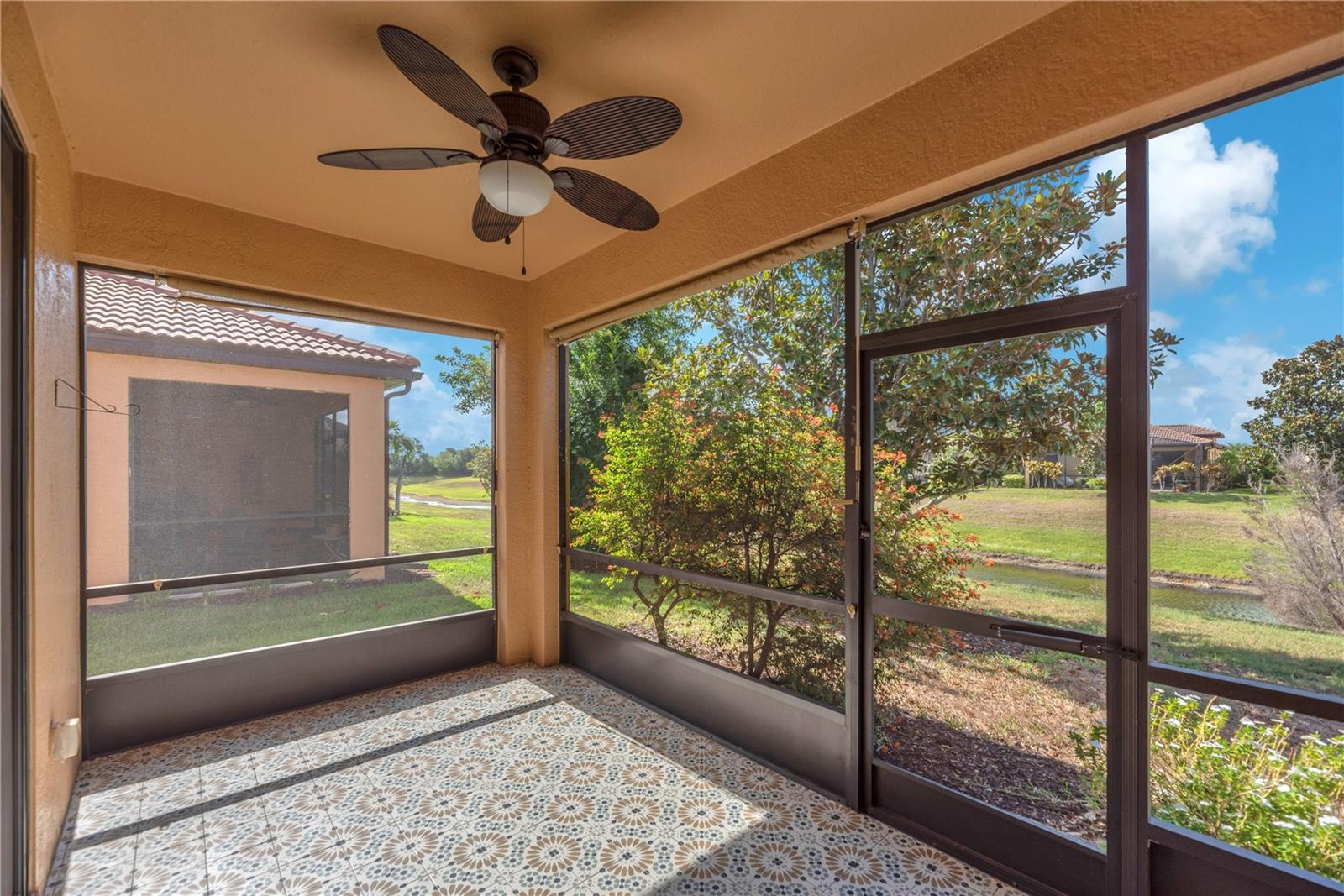 107 SHELL FALLS DR, APOLLO BEACH, FL — photo 17