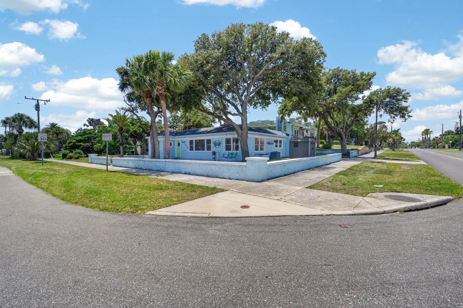 731 N OLEANDER AVE, DAYTONA BEACH, FL — photo 34