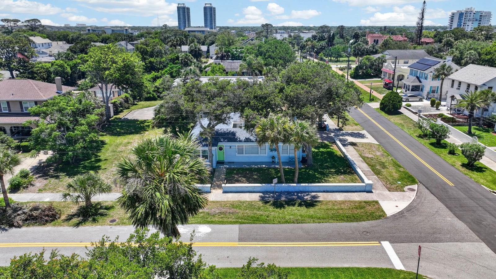 731 N OLEANDER AVE, DAYTONA BEACH, FL — photo 36