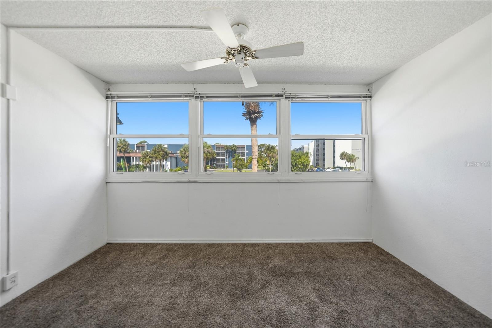 2300 AARON ST #204, PORT CHARLOTTE, FL — photo 2