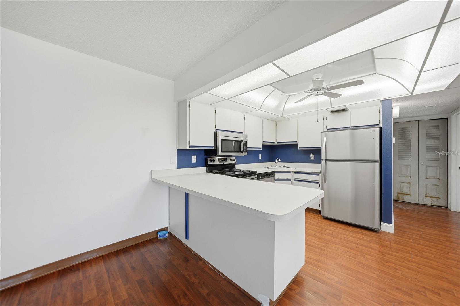 2300 AARON ST #204, PORT CHARLOTTE, FL — photo 12
