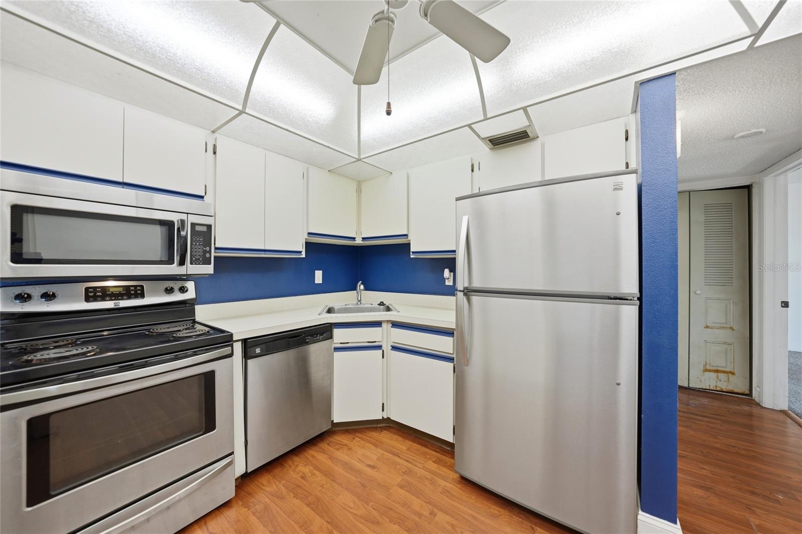 2300 AARON ST #204, PORT CHARLOTTE, FL — photo 14