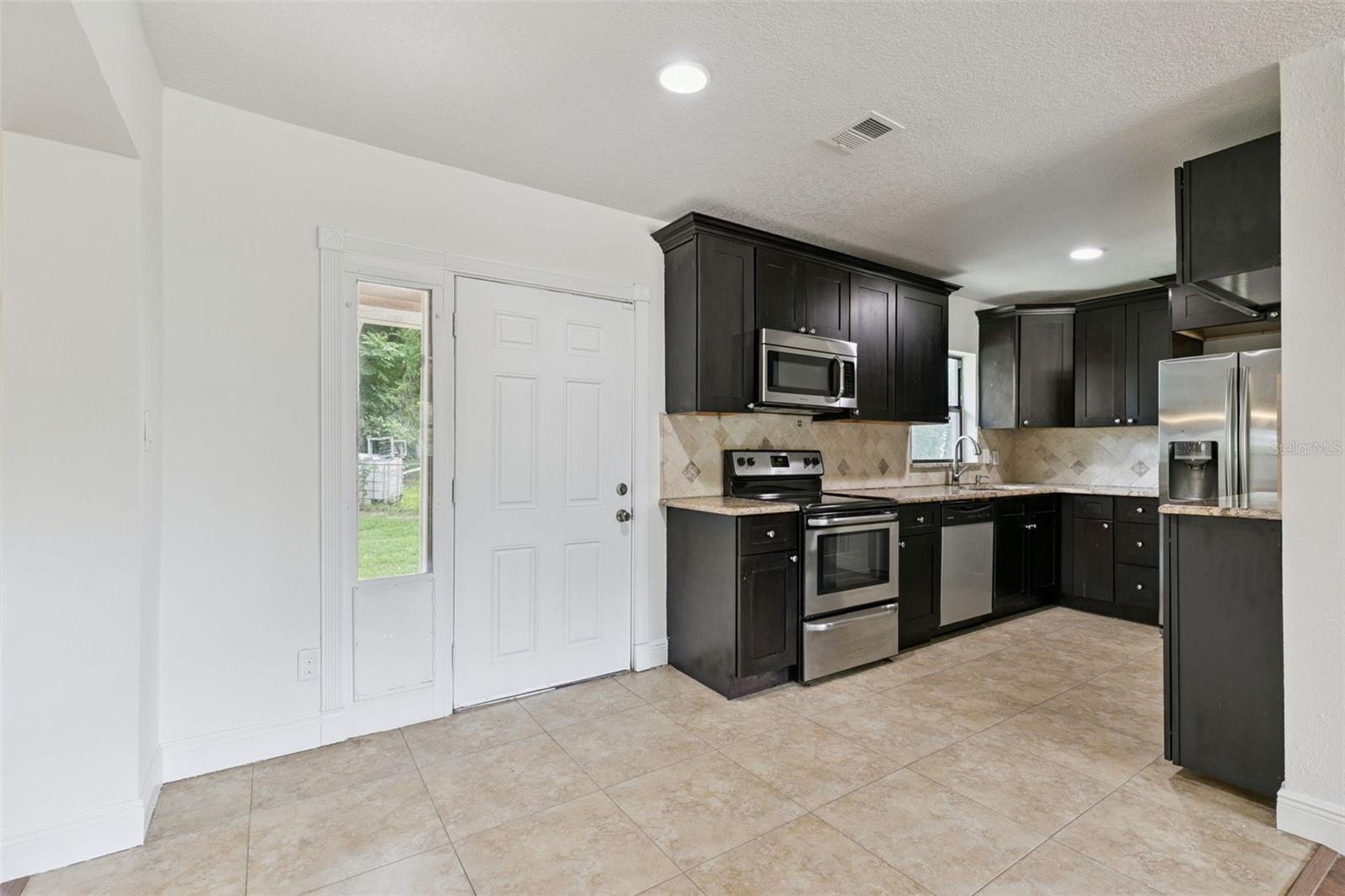 163 LAKE HARRIET DR, ALTAMONTE SPRINGS, FL — photo 10