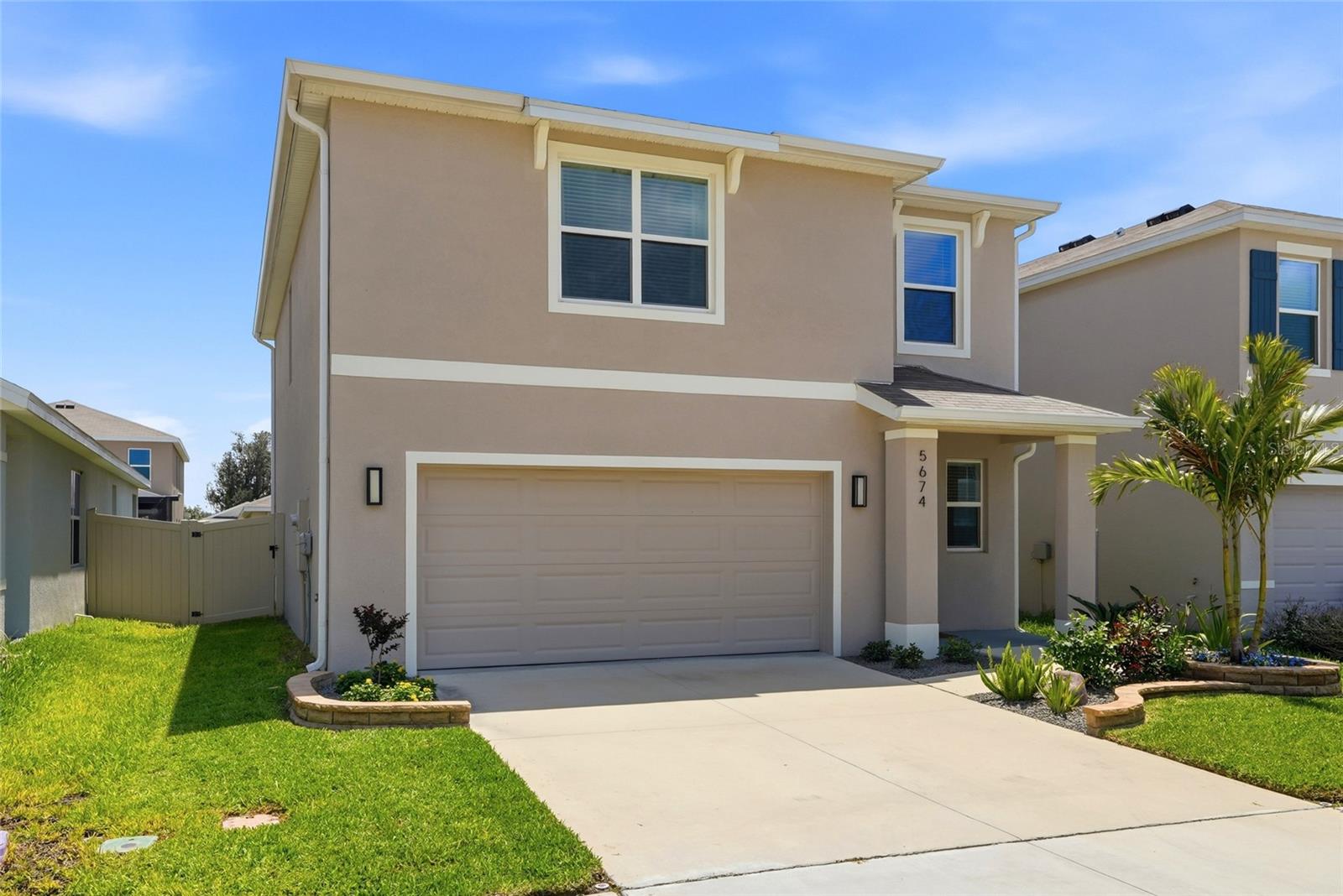 5674 CHORLEYWOOD LN, WESLEY CHAPEL, FL — photo 2