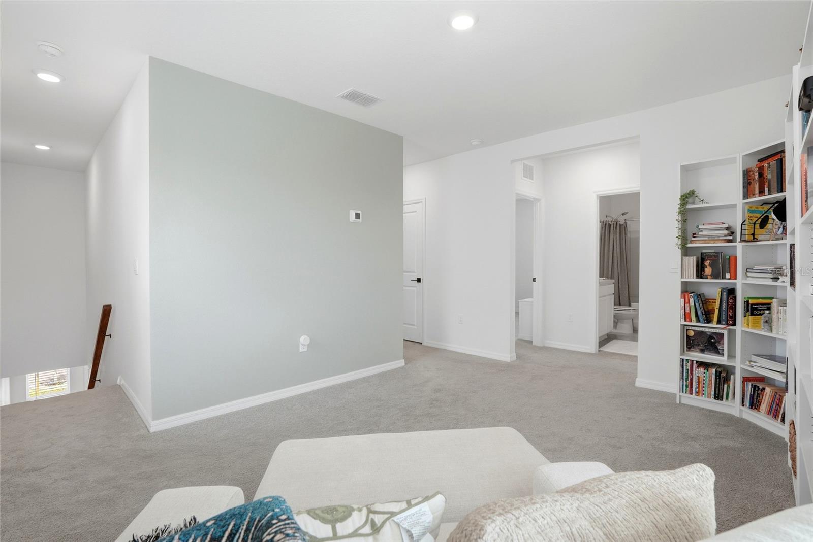 5674 CHORLEYWOOD LN, WESLEY CHAPEL, FL — photo 18