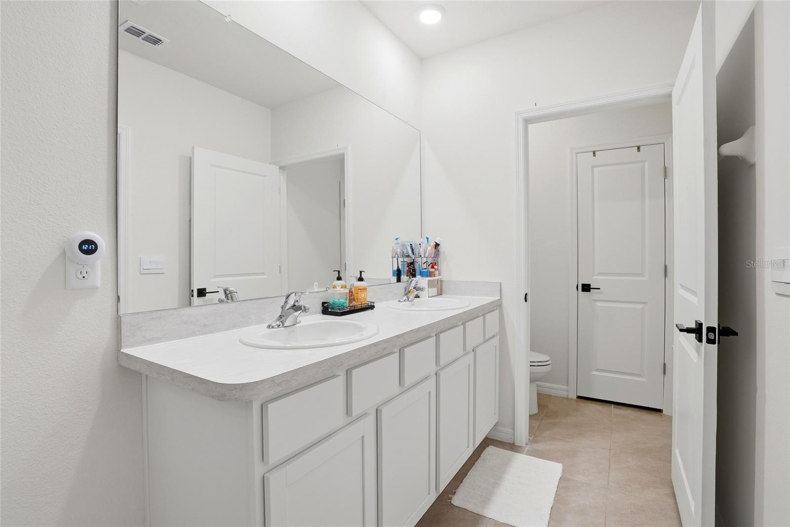5674 CHORLEYWOOD LN, WESLEY CHAPEL, FL — photo 23