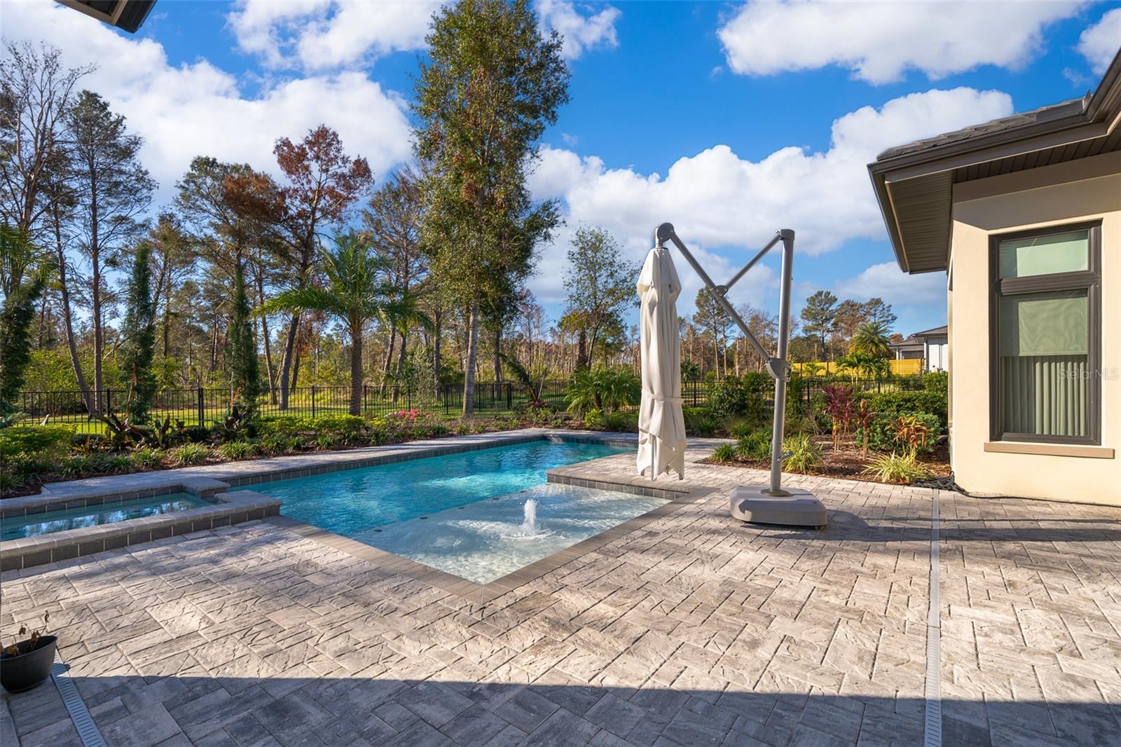 15144 PENDIO DR, BELLA COLLINA, FL — photo 76