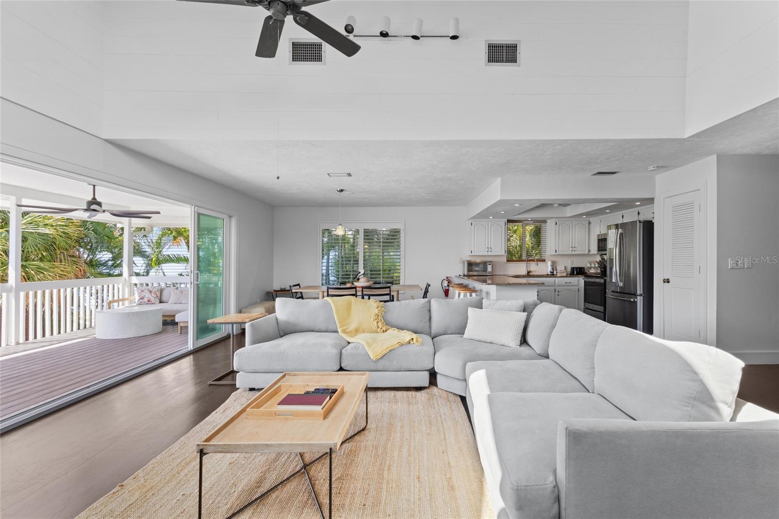 315 SPRING AVE, ANNA MARIA, FL — photo 13