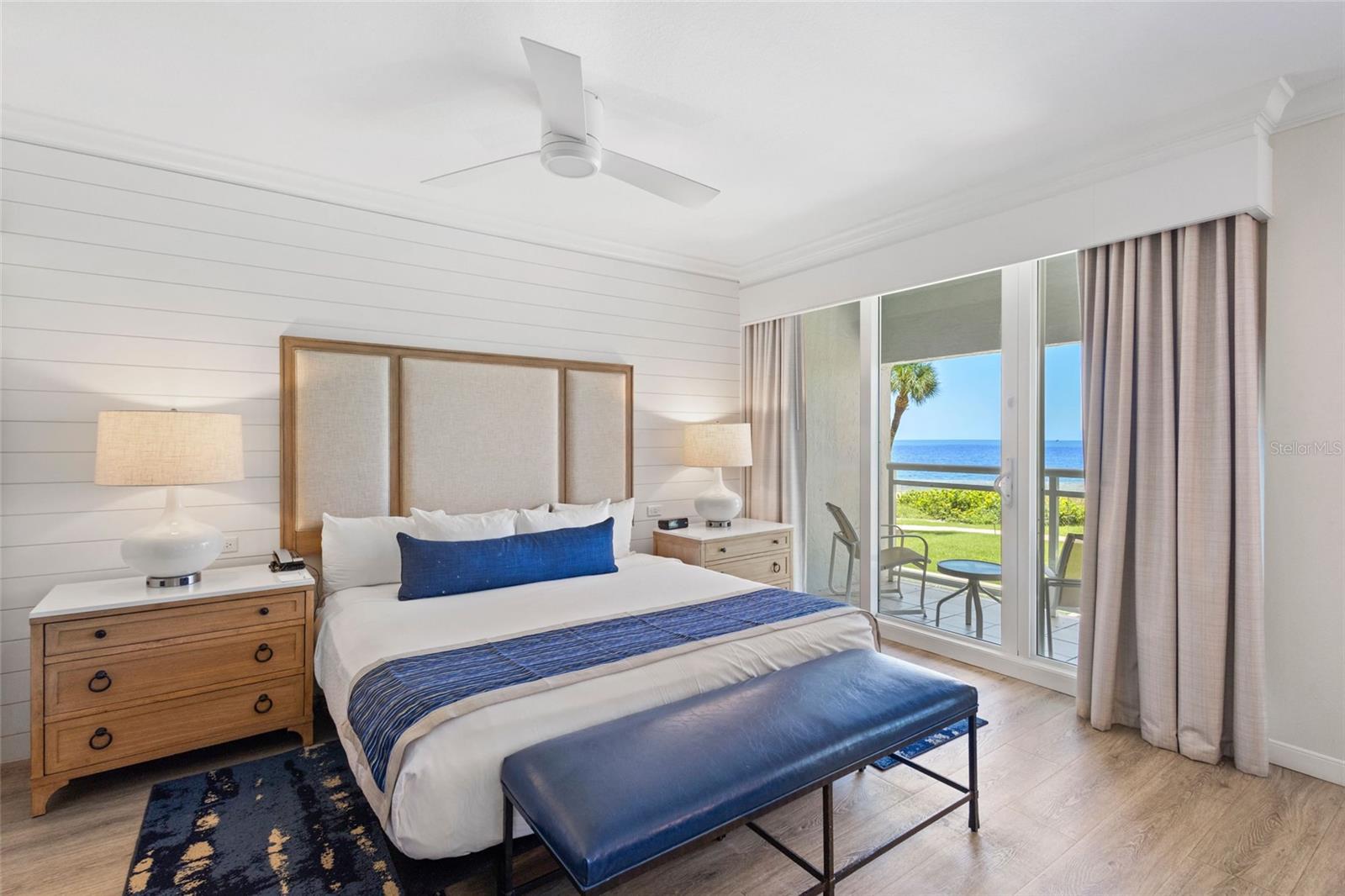 240 SANDS POINT RD #4104, LONGBOAT KEY, FL — photo 3