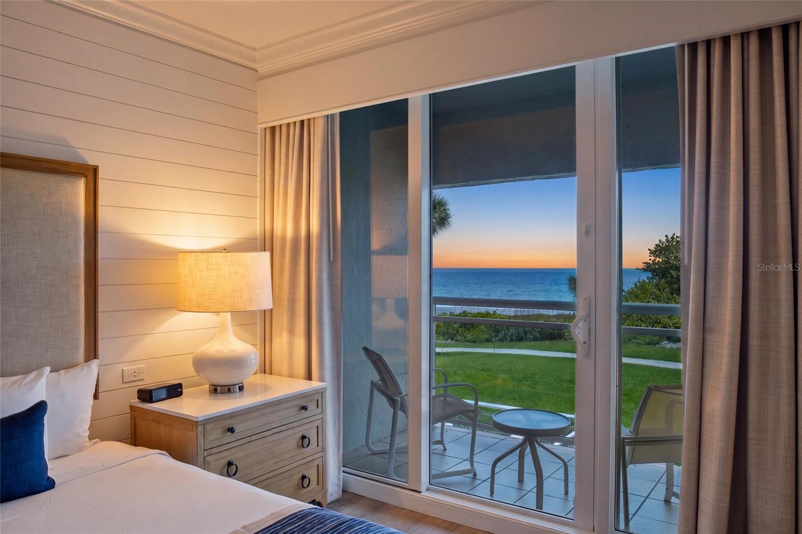 240 SANDS POINT RD #4104, LONGBOAT KEY, FL — photo 4