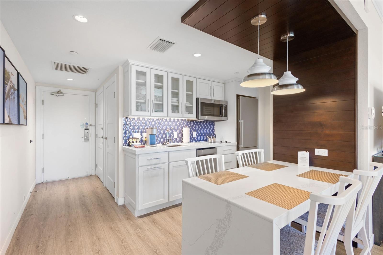 240 SANDS POINT RD #4104, LONGBOAT KEY, FL — photo 13
