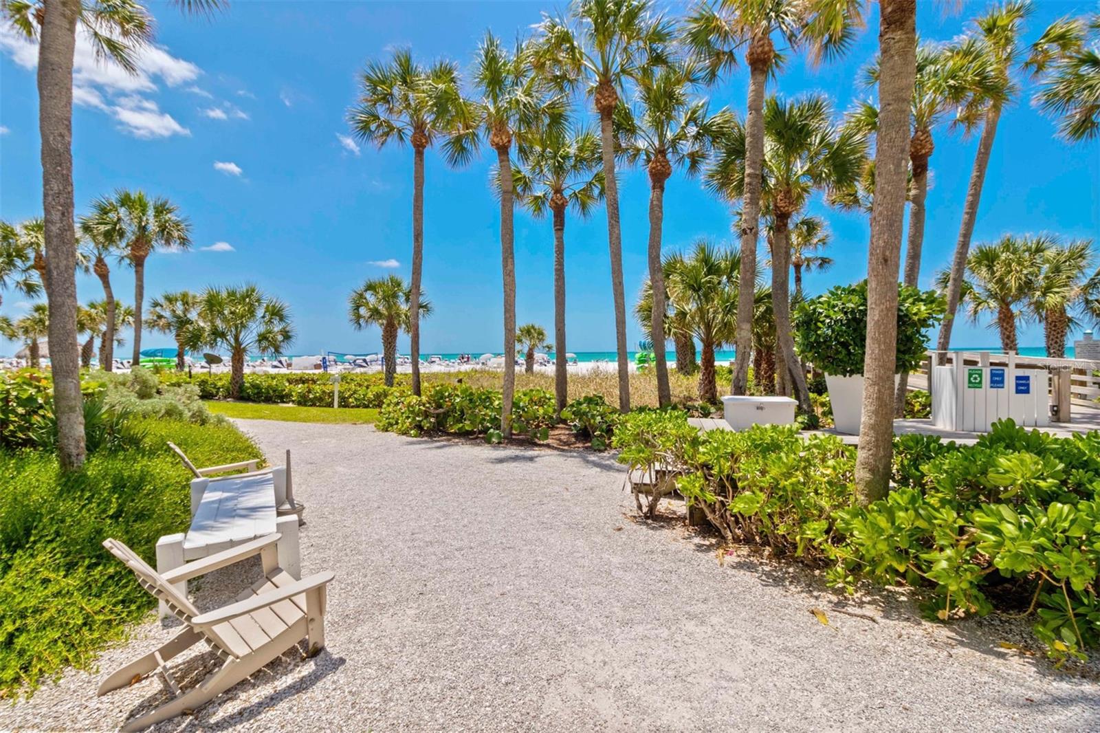 240 SANDS POINT RD #4104, LONGBOAT KEY, FL — photo 37