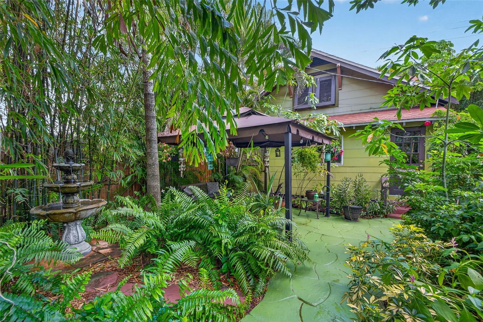 652 8TH AVE N, ST PETERSBURG, FL — photo 21