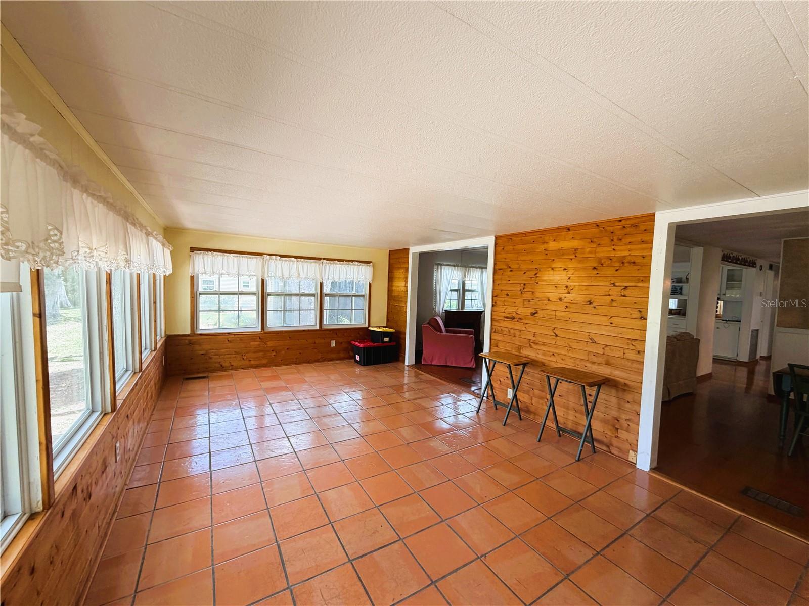 127 ROYAL PALM DR, LEESBURG, FL — photo 44