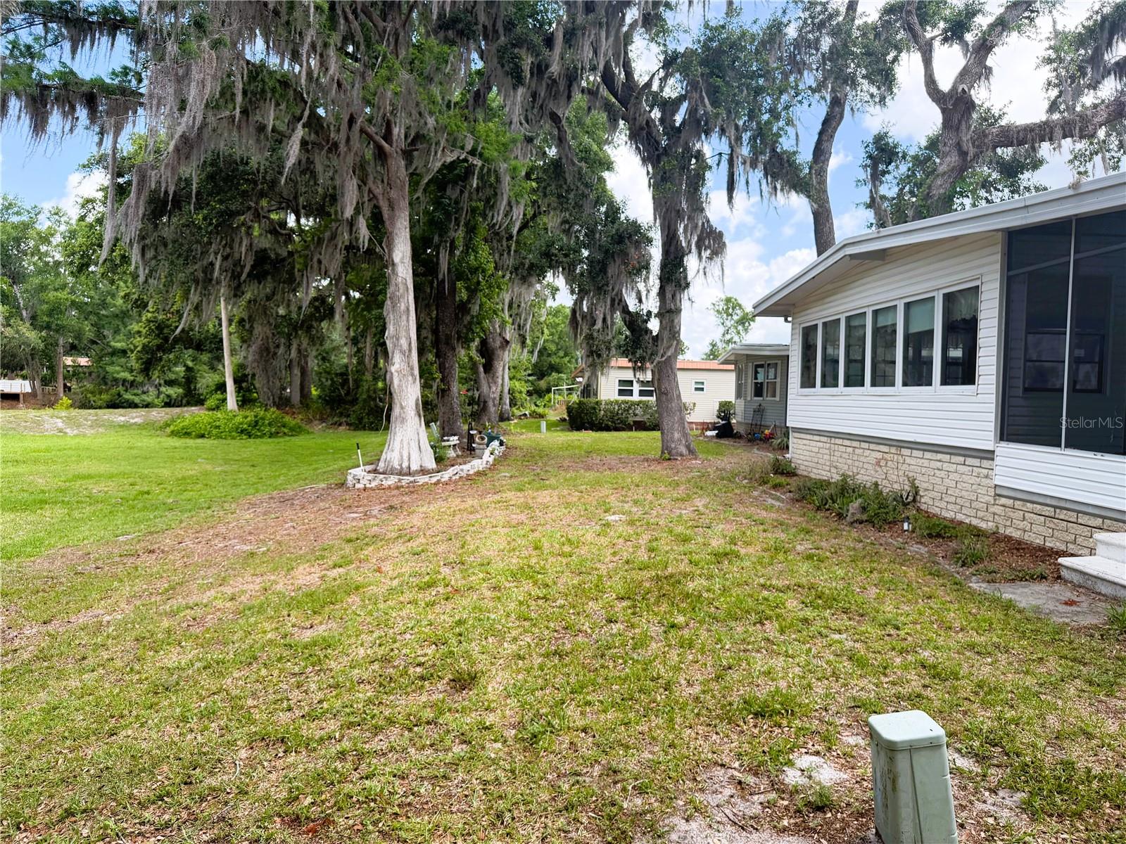 127 ROYAL PALM DR, LEESBURG, FL — photo 94