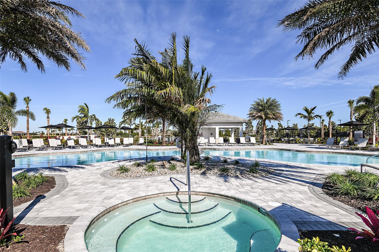 10614 ECLIPSE ST, SARASOTA, FL — photo 16