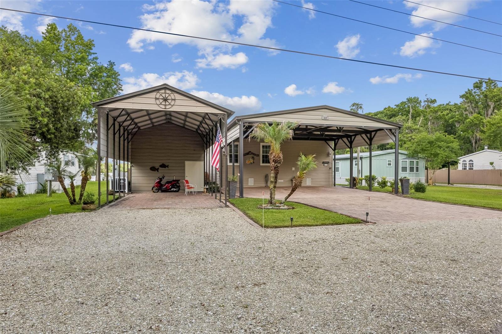 329 PARADISE CIR, SATSUMA, FL — photo 3