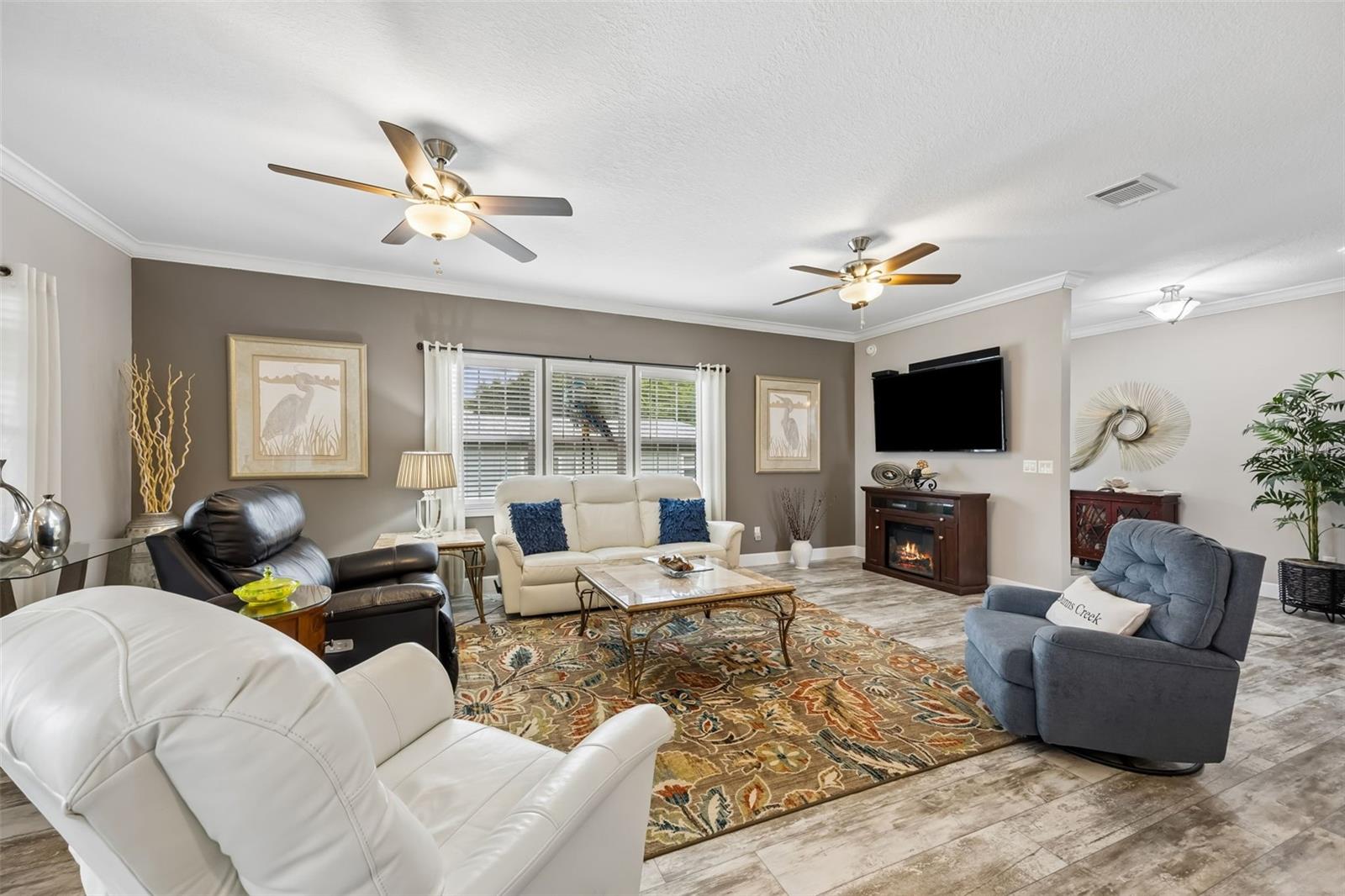 329 PARADISE CIR, SATSUMA, FL — photo 7