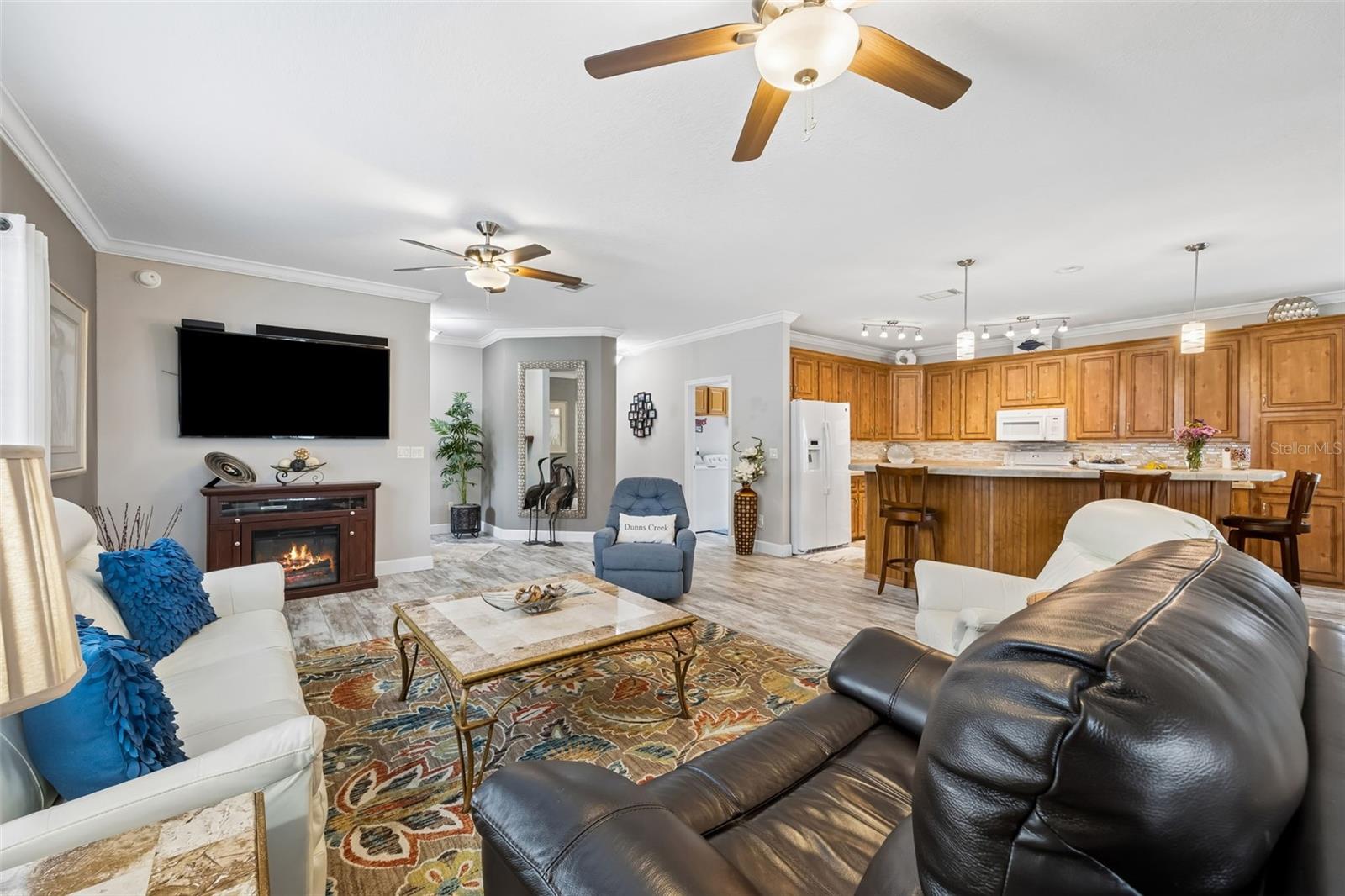 329 PARADISE CIR, SATSUMA, FL — photo 9