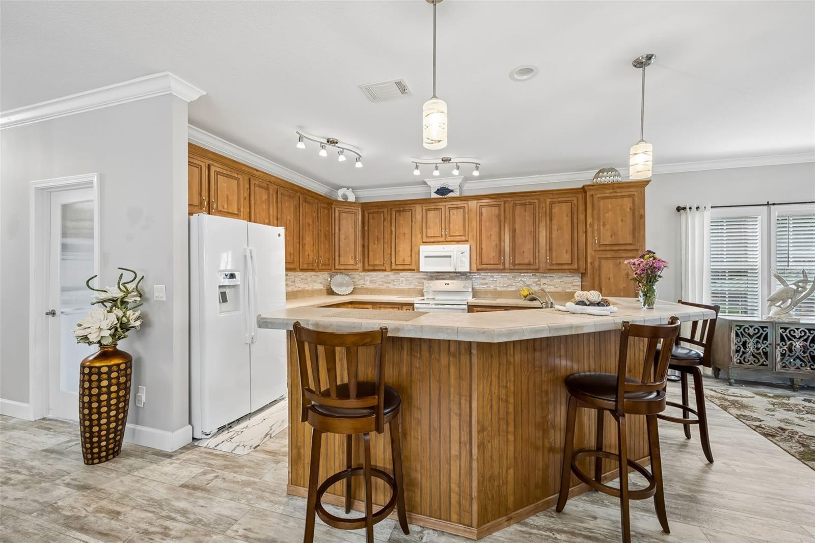 329 PARADISE CIR, SATSUMA, FL — photo 15