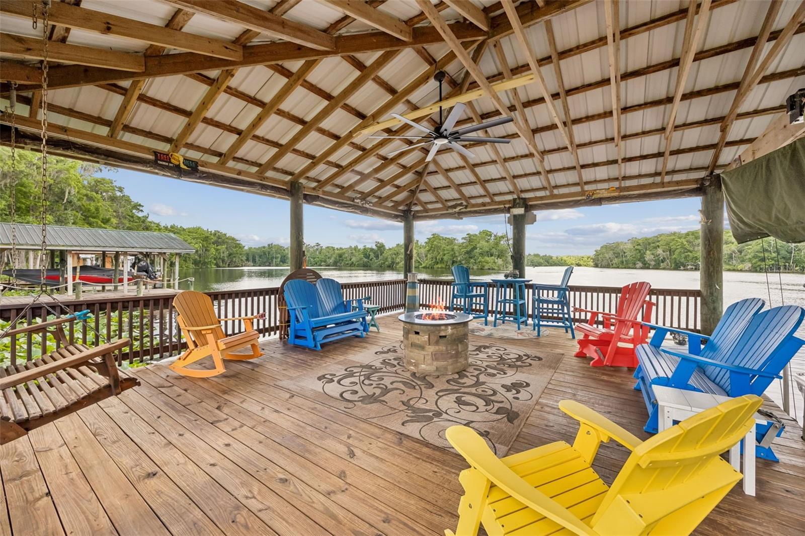 329 PARADISE CIR, SATSUMA, FL — photo 2