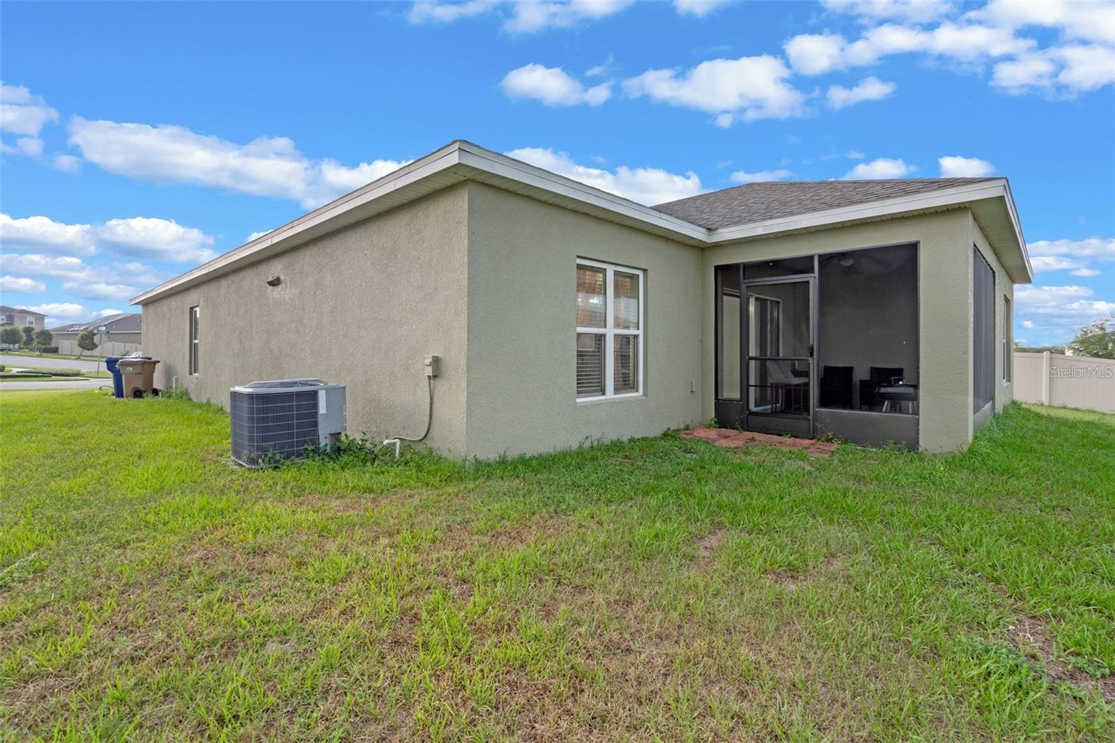 189 LUXMORE RD, GROVELAND, FL — photo 17