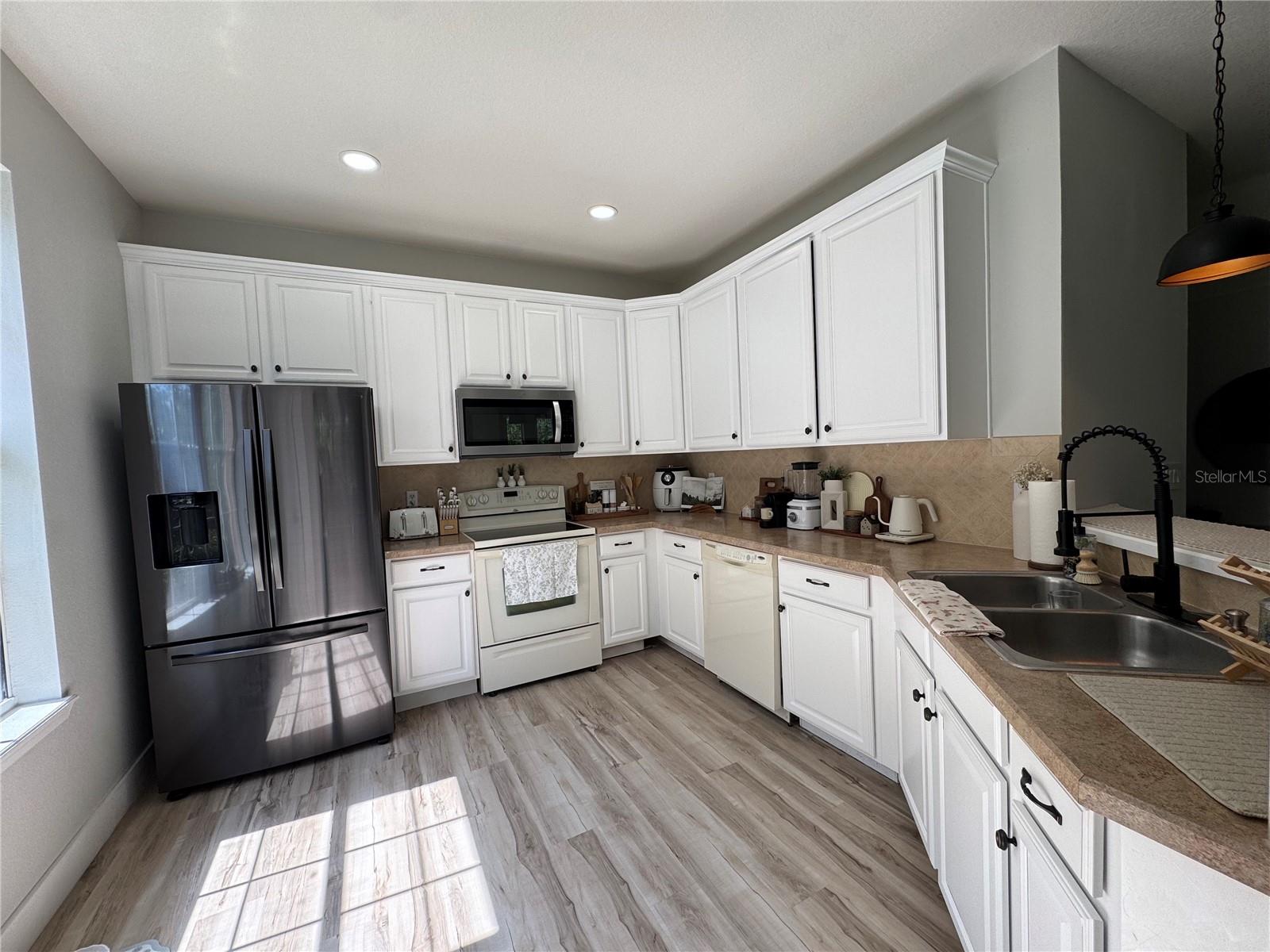 7544 RED MILL CIR, NEW PORT RICHEY, FL — photo 12