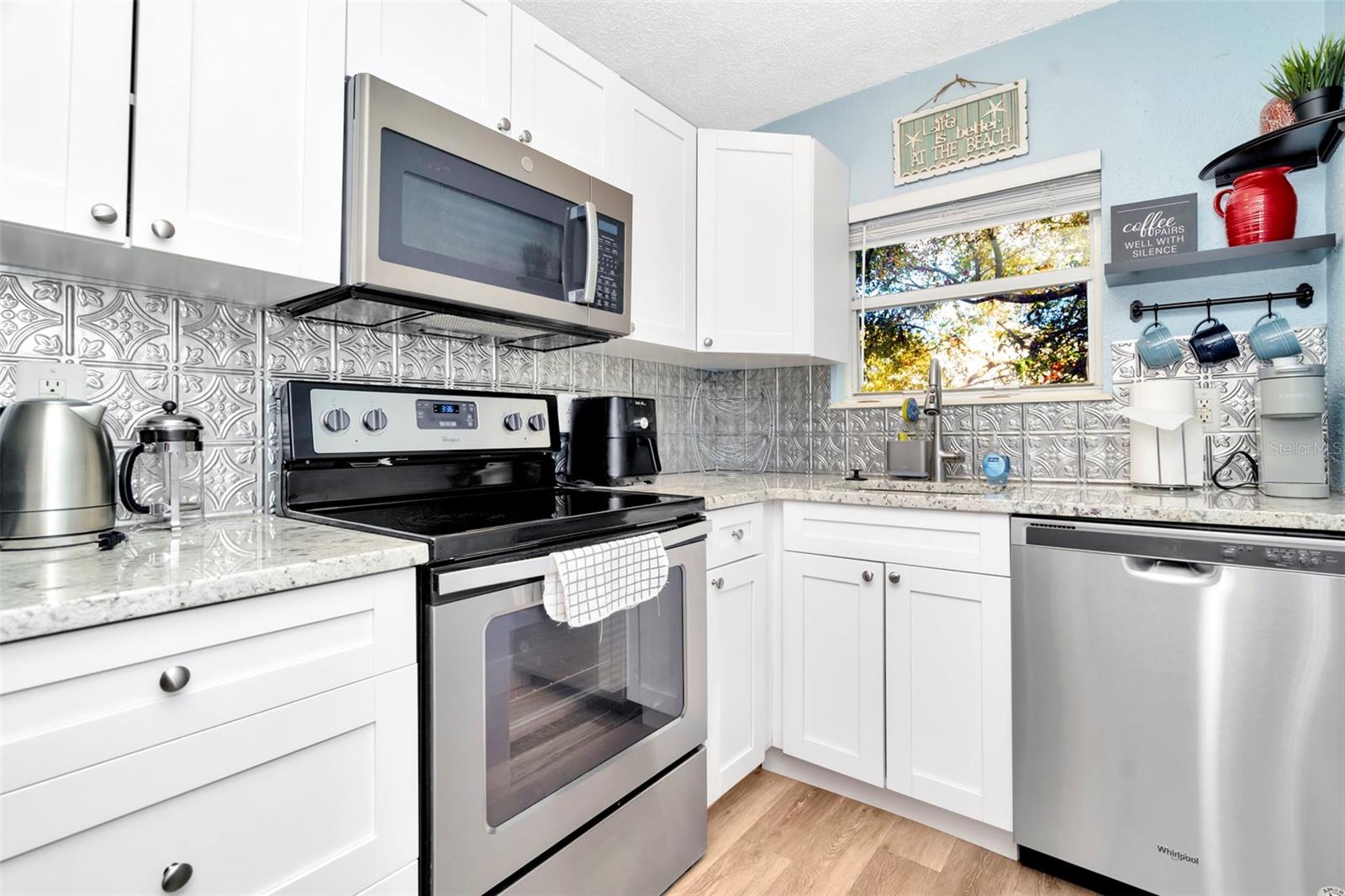 826 11TH AVE S #Apt 1, ST PETERSBURG, FL — photo 13
