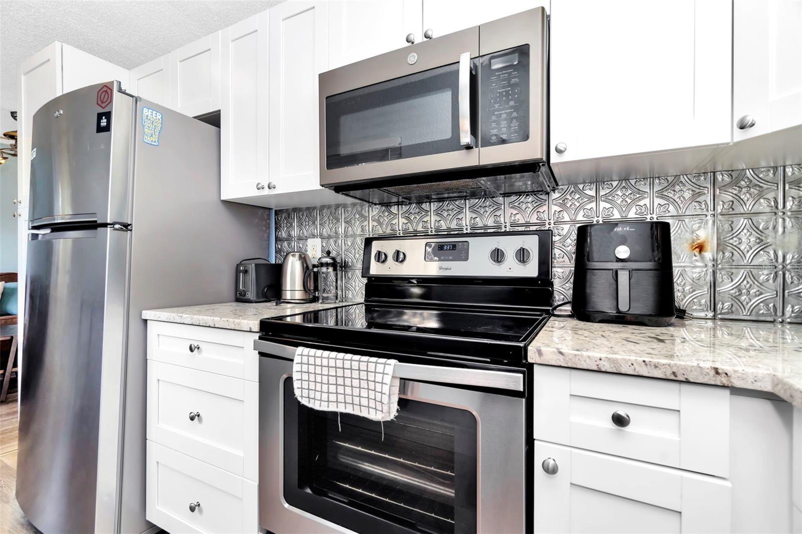 826 11TH AVE S #Apt 1, ST PETERSBURG, FL — photo 14