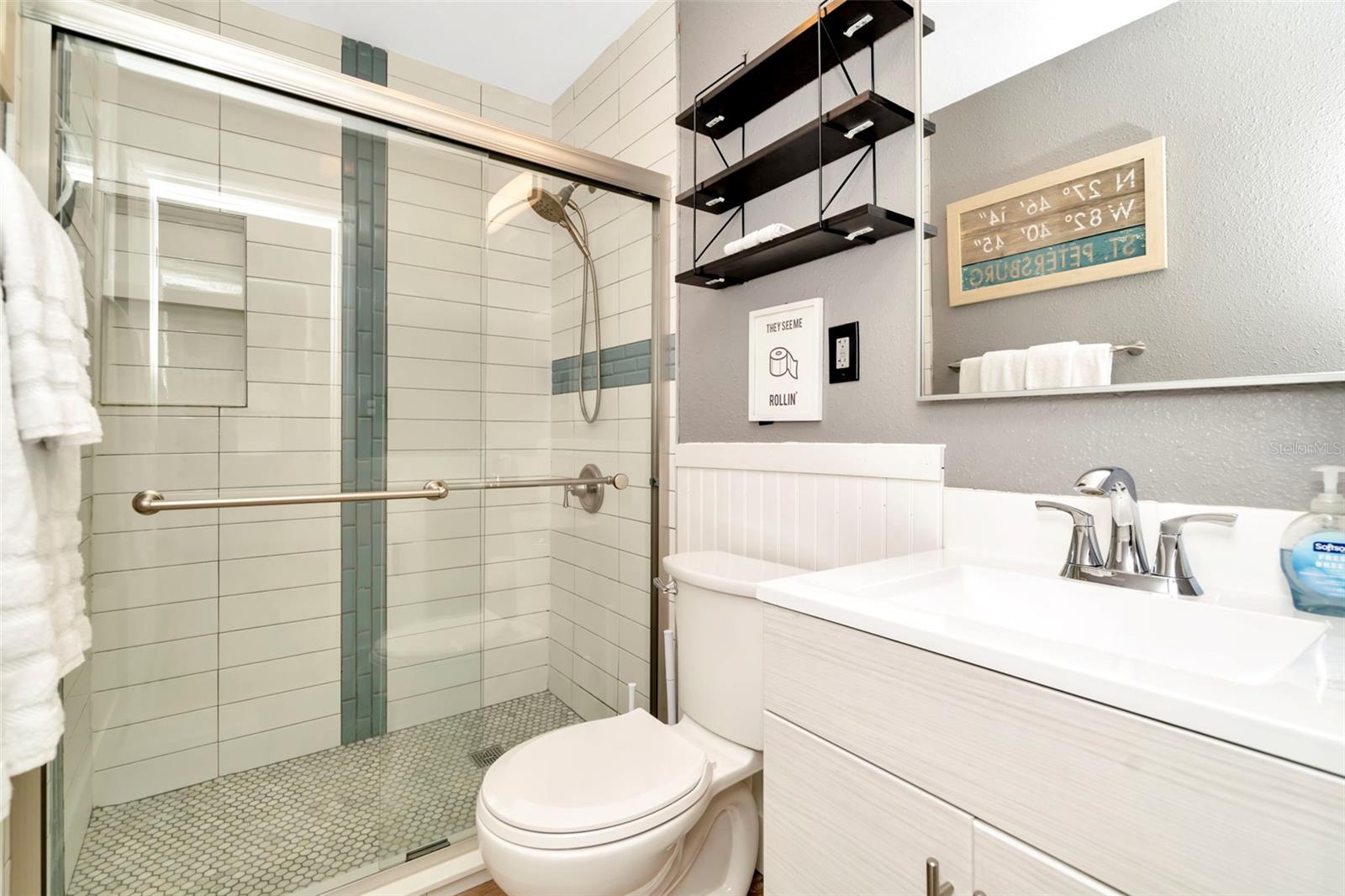 826 11TH AVE S #Apt 1, ST PETERSBURG, FL — photo 21