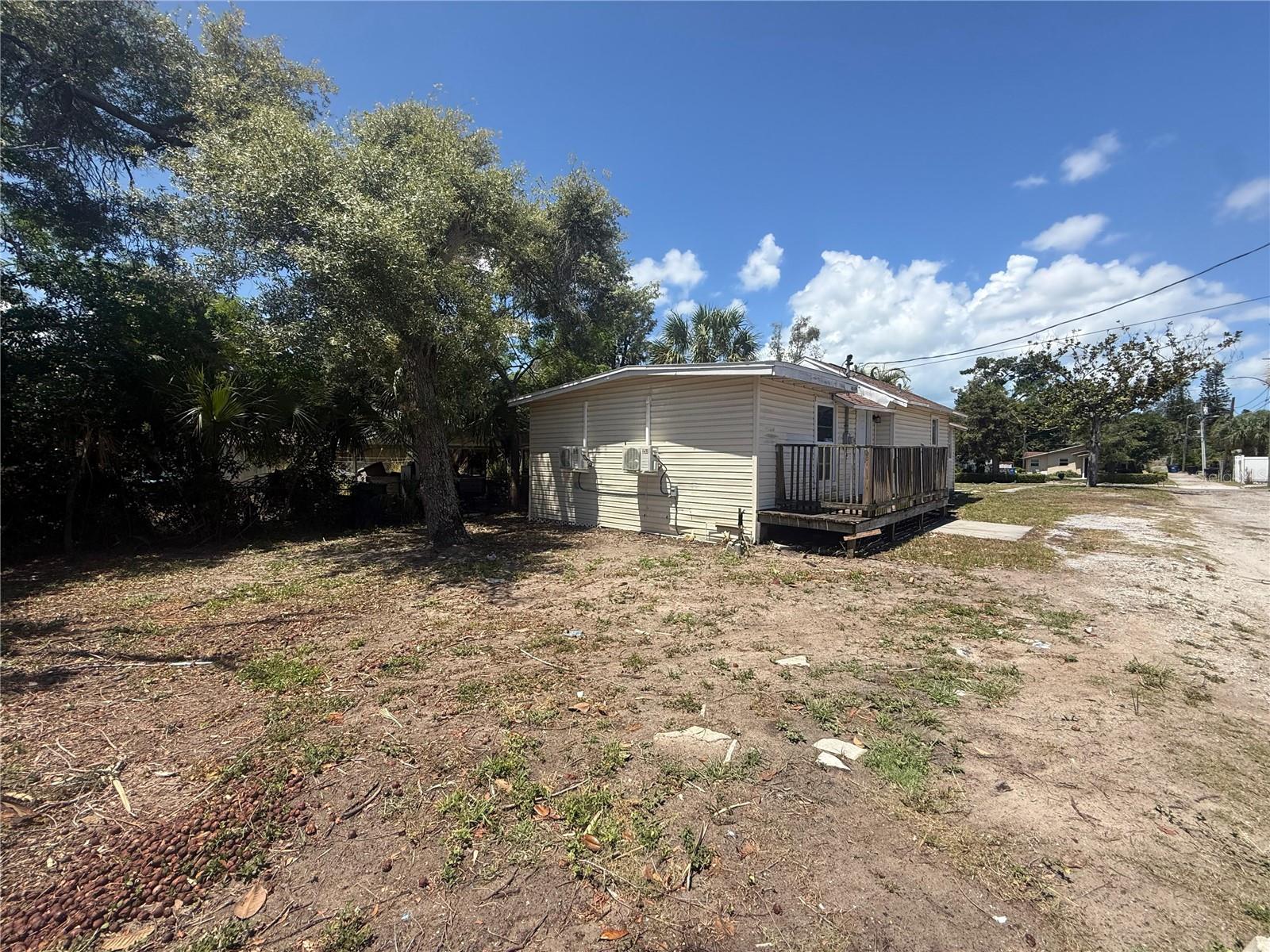 2220 20TH ST S, ST PETERSBURG, FL — photo 12