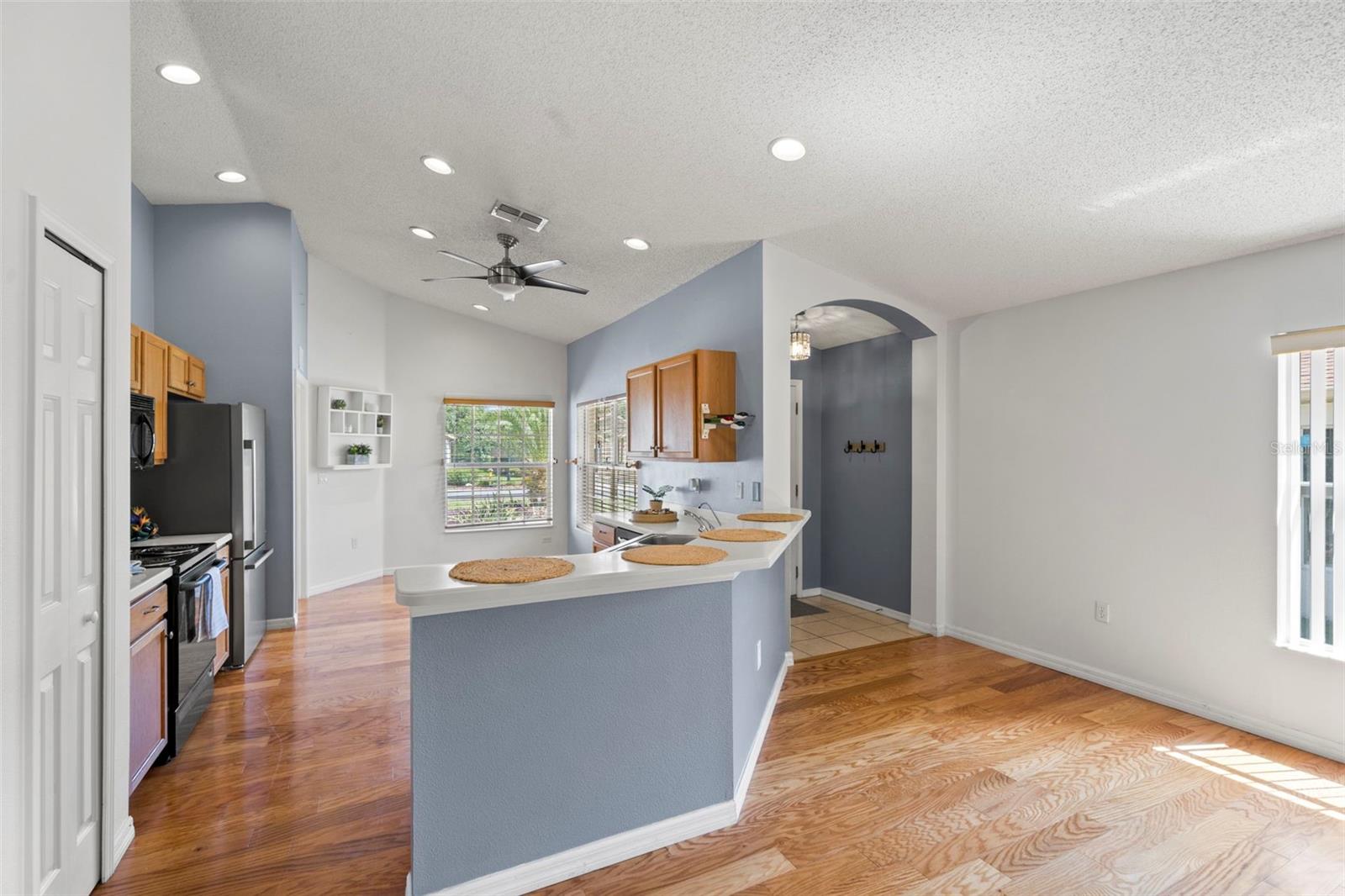 11078 HEATHROW AVE, SPRING HILL, FL — photo 16