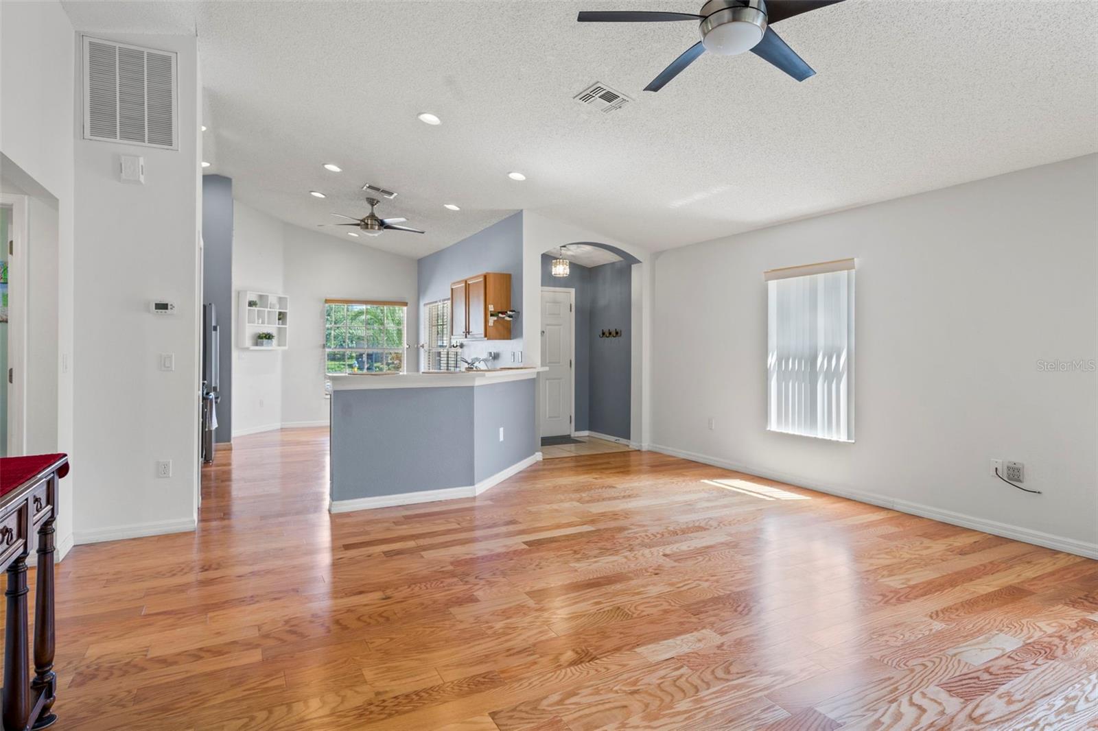 11078 HEATHROW AVE, SPRING HILL, FL — photo 19