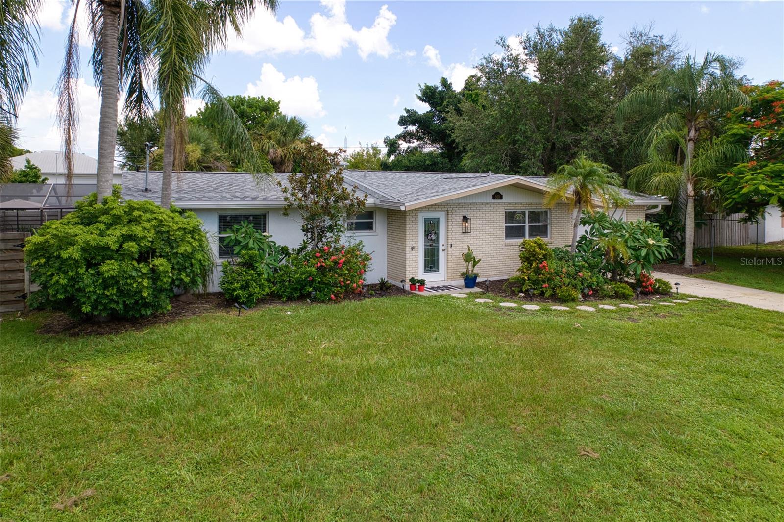 510 DONA DR, NOKOMIS, FL — photo 2
