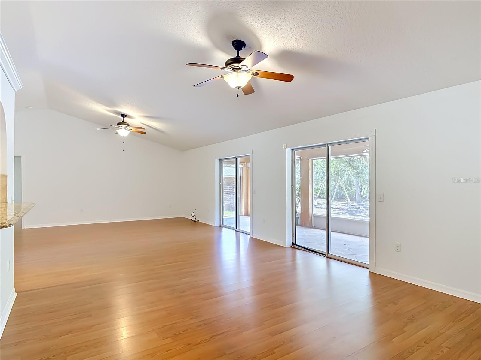39903 GREENBRIER ST, EUSTIS, FL — photo 35